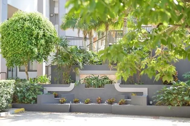 The Oasis Apartments - Dış Mekan