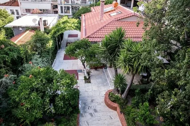 Oasis Apartments