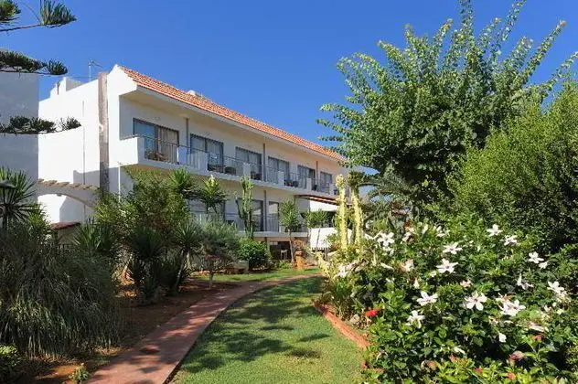 Oasis Beach Hotel