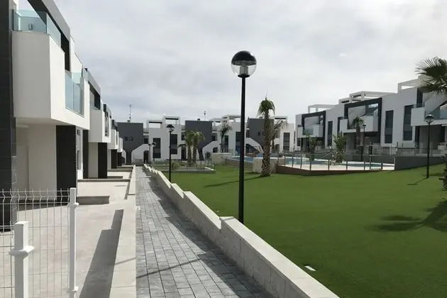 Oasis Beach IX - Christina - Dış Mekan