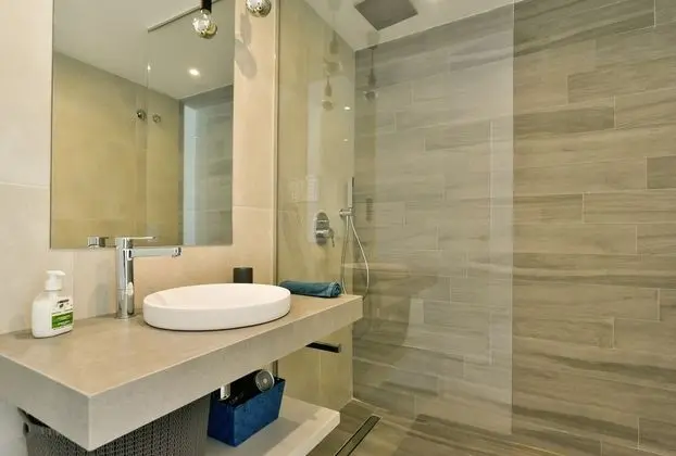 Oasis Beach IX - Christina - İç Mekan