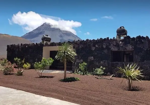 Oasis Coba Tina