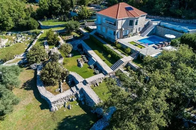 Villa Oasis Cypress