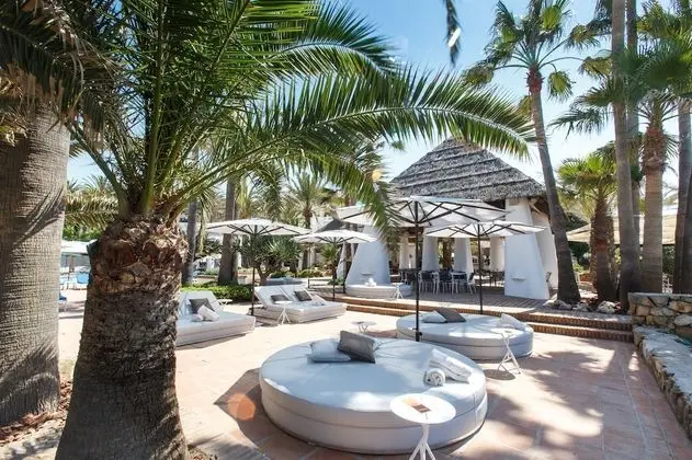 The Oasis by Don Carlos Resort - Dış Mekan