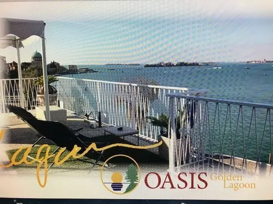 Oasis Golden Lagoon Chalet