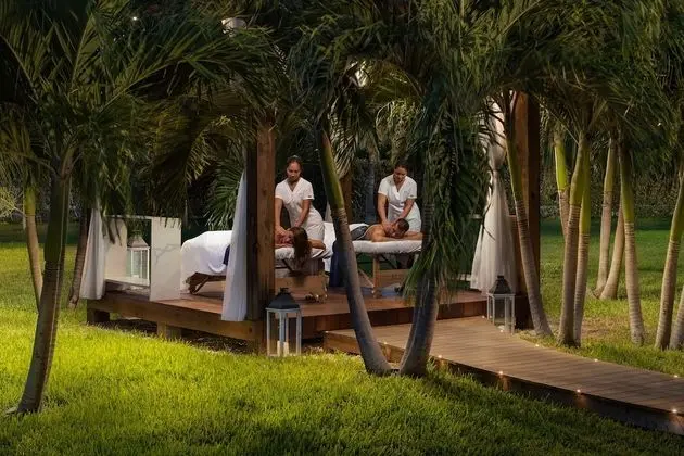 The Oasis at Grace Bay - Spa