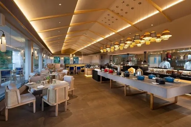The Oasis Mussoorie - a member of Radisson Individuals - Yerinde Yemek