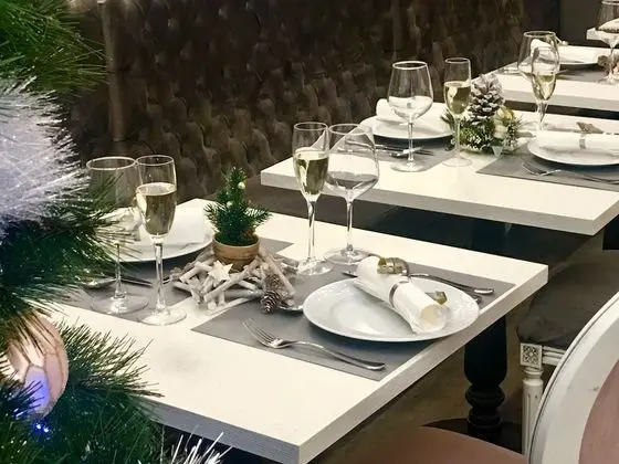 Hotel Oasis - Yerinde Yemek