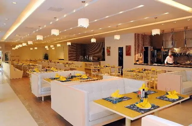 Oasis O.City Hotel Shenzhen - Yeme / İçme