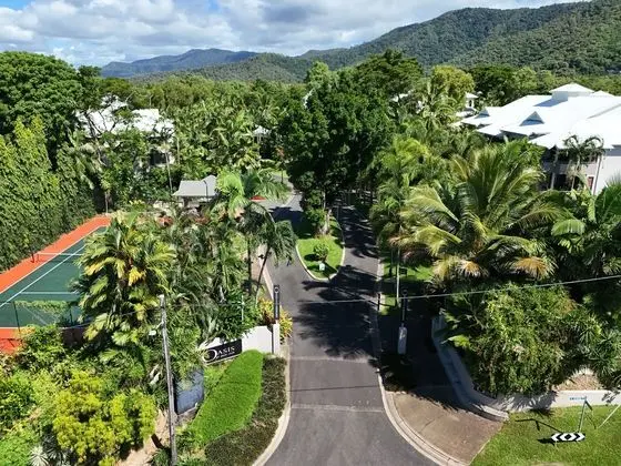 Oasis at Palm Cove - Dış Mekan
