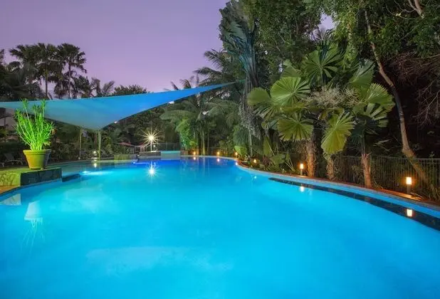 Oasis at Palm Cove - Havuz
