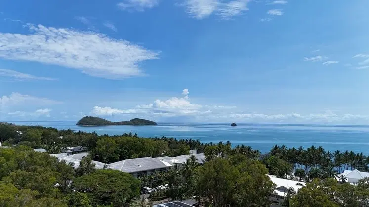 Oasis at Palm Cove - Plaj