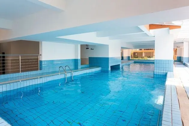 Oasis of Peace by Edmor Suites - Havuz