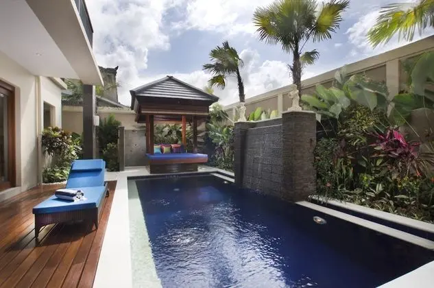 The Oasis Retreat Seminyak - Havuz