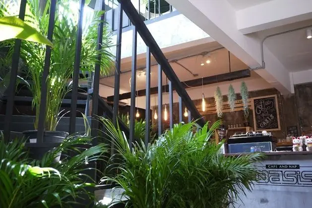 OasisCafe&Nap