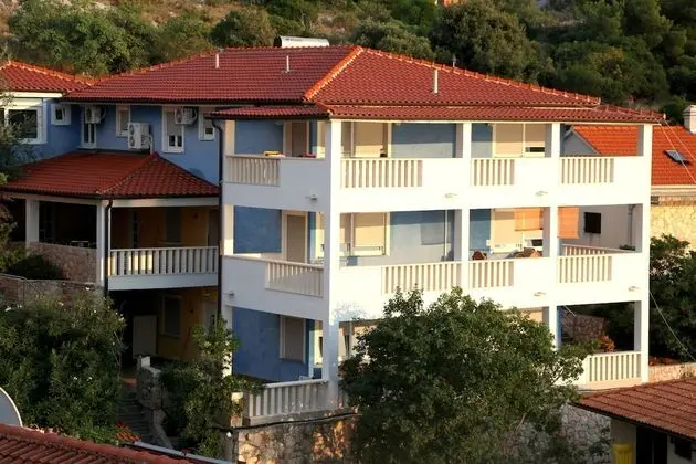 Oaza Apartmani Primosten