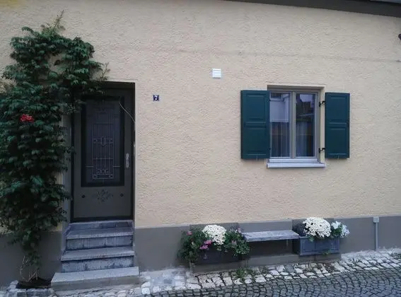 Oba's Heisle - Großvater's kleines Haus - Dış Mekan