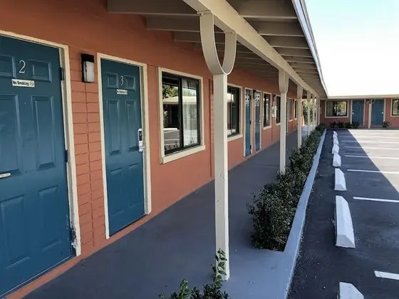 Ocala Cove Motel - Dış Mekan