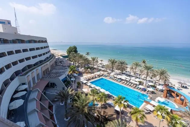 Occidental Sharjah Grand - Dış Mekan