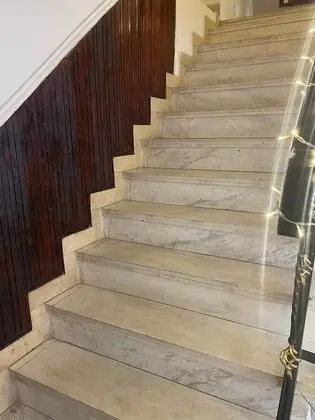 Occidental Wise Transit Hotel - Dış Mekan