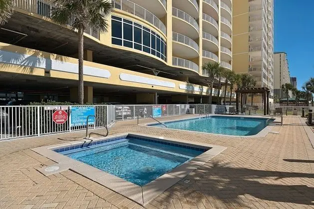 Ocean Villa 1804 - Havuz