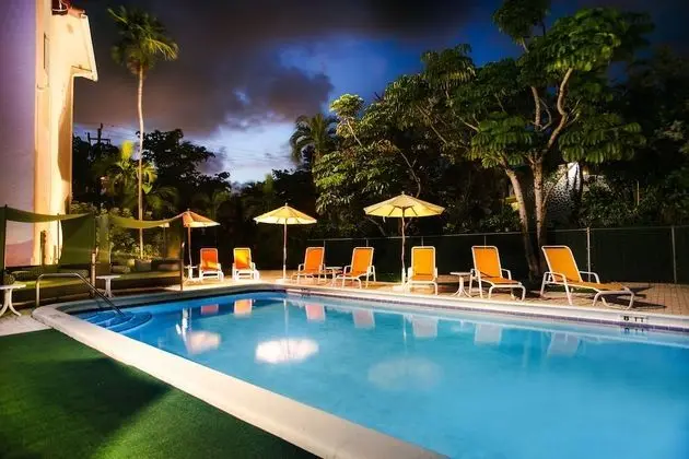 Ocean Beach Club Hotel - Havuz