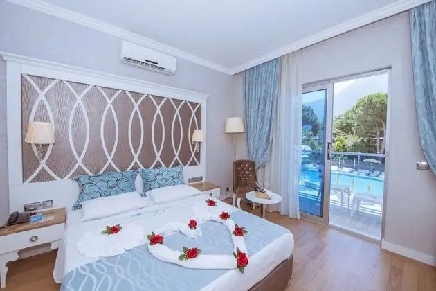 Ocean Blue High Class Hotel - 6
