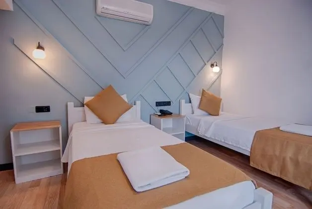 Ocean Blue High Class Hotel - 9