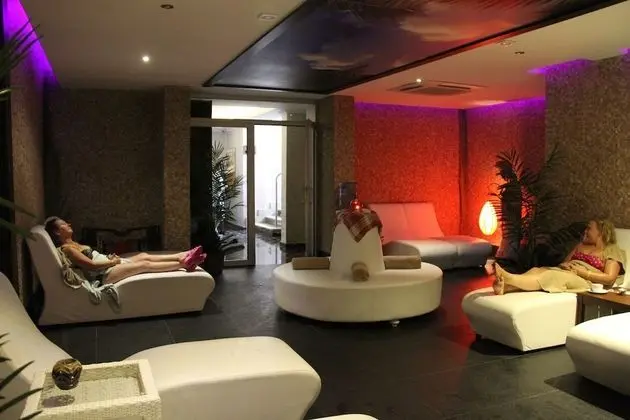 Ocean Blue High Class Hotel - Spa