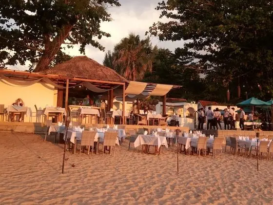 Ocean Breeze Resort Khao Lak - Plaj