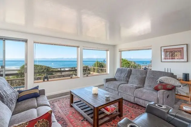 Ocean Bungalow - Öne Çıkan Resim
