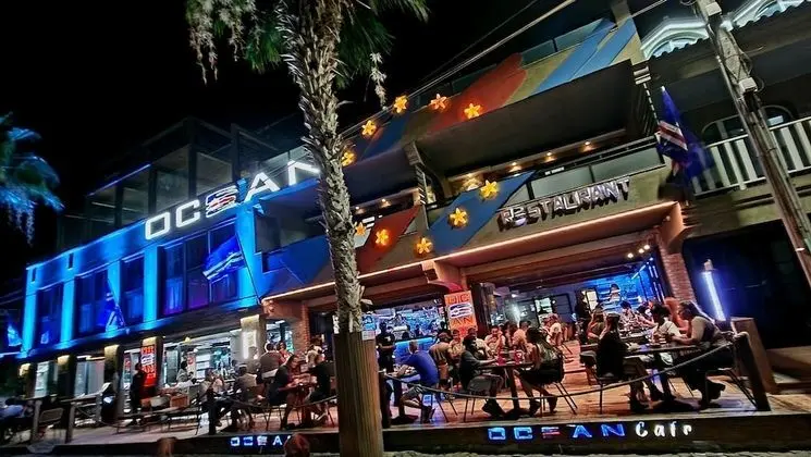 Ocean Café Suites
