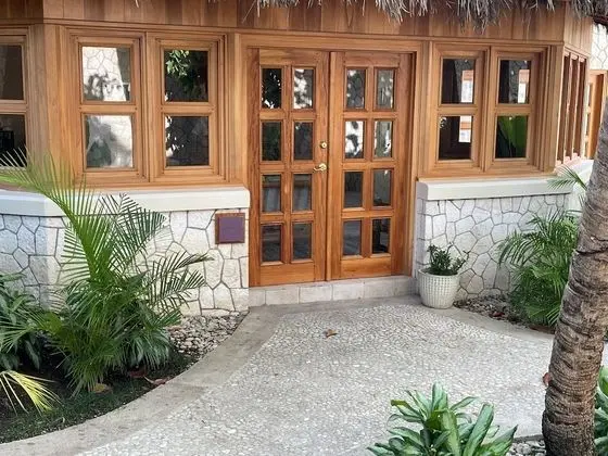 Ocean Cliff Hotel Negril Limited - Dış Mekan