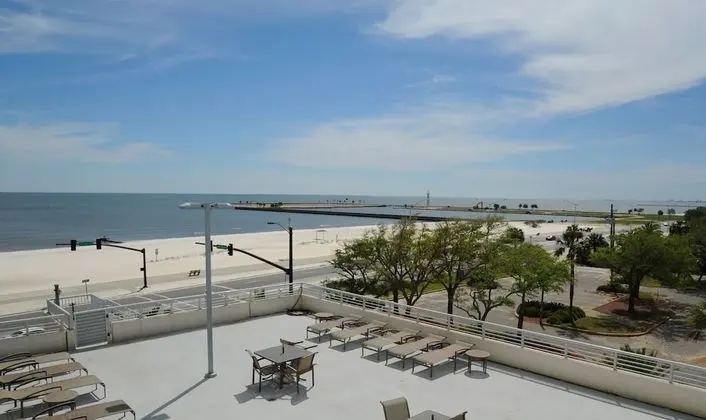 Ocean Club 203