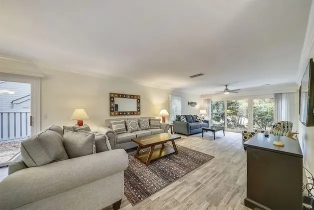 Ocean Cove 835 - Öne Çıkan Resim