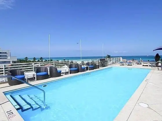 Ocean Drive Studios Beach Front