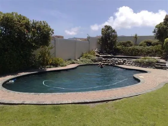 Ocean Edge Apartments - Havuz