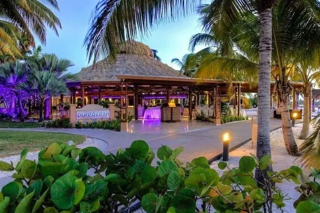 Ocean Front Property - Villa 2 Aruba