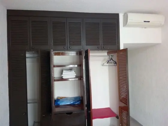Ocean Front Suites by Rodero Condos - Öne Çıkan Resim