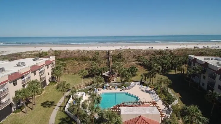 Ocean Village Club N33