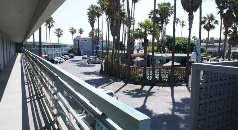 Ocean Villa Inn
