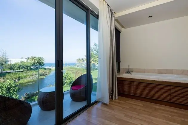Ocean Luxury Villas Danang - Oda