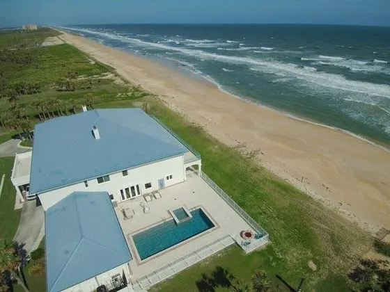 Ocean Mansion on the Beach, Private Pool, Hot Tub - Plaj