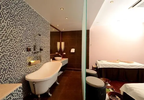 Ocean Paradise Resort