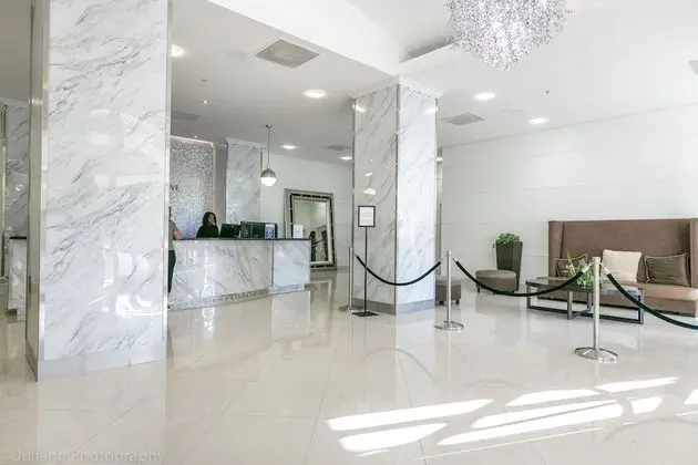 Ocean Reserve Luxury Condos Across from Sunny Isles Beach - Lobi