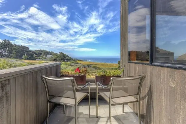 Ocean Retreat - Öne Çıkan Resim