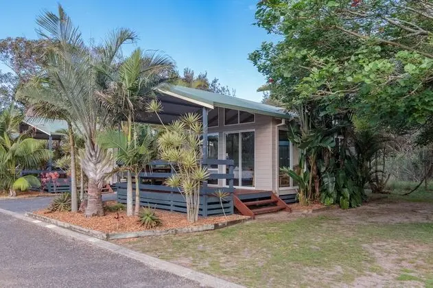 Ocean Shores Holiday Park - Manning Point