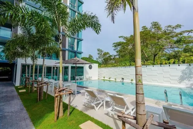 Ocean Stone Phuket by Holy Cow 1 - Havuz