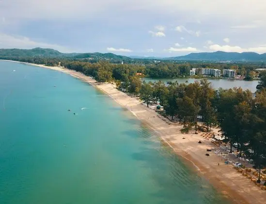 Ocean Stone Phuket by Holy Cow 1 - Plaj
