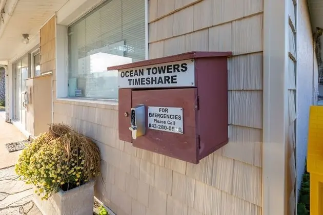 Ocean Towers by Capital Vacations - Lobi